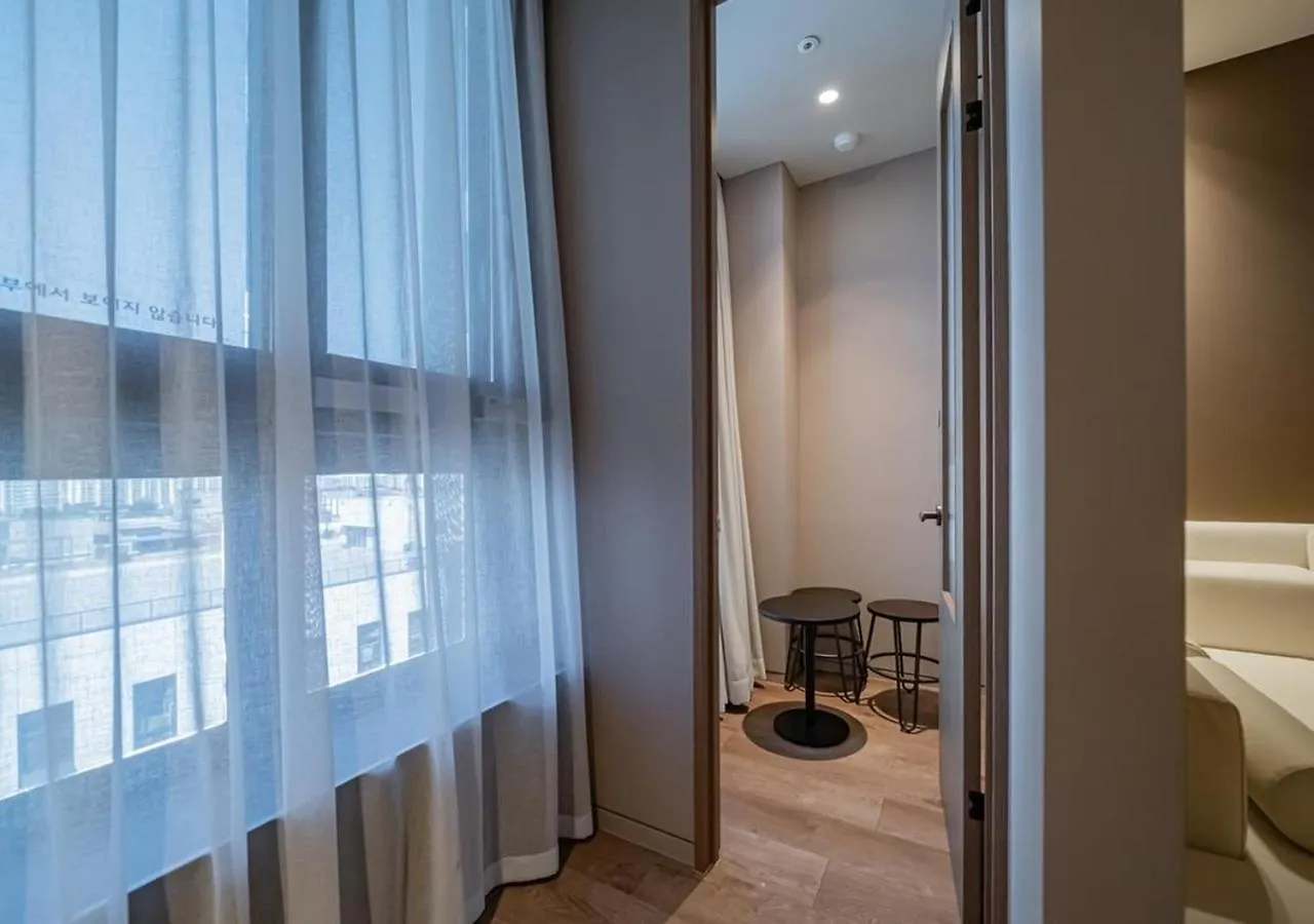 Incheon H Avenue Soraepogu Hotel