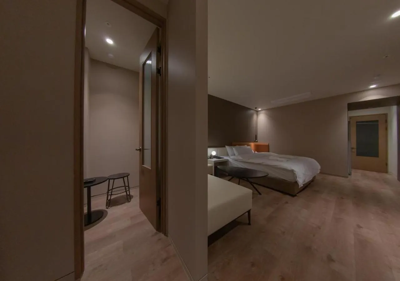 Incheon H Avenue Soraepogu Hotel