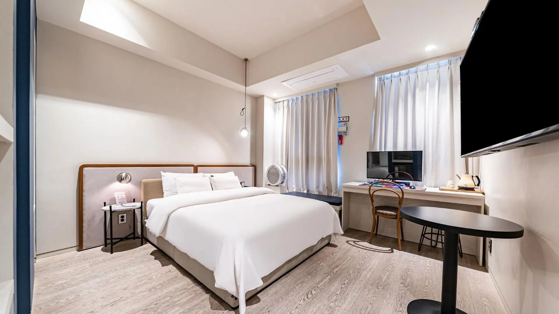 Incheon H Avenue Soraepogu Hotel