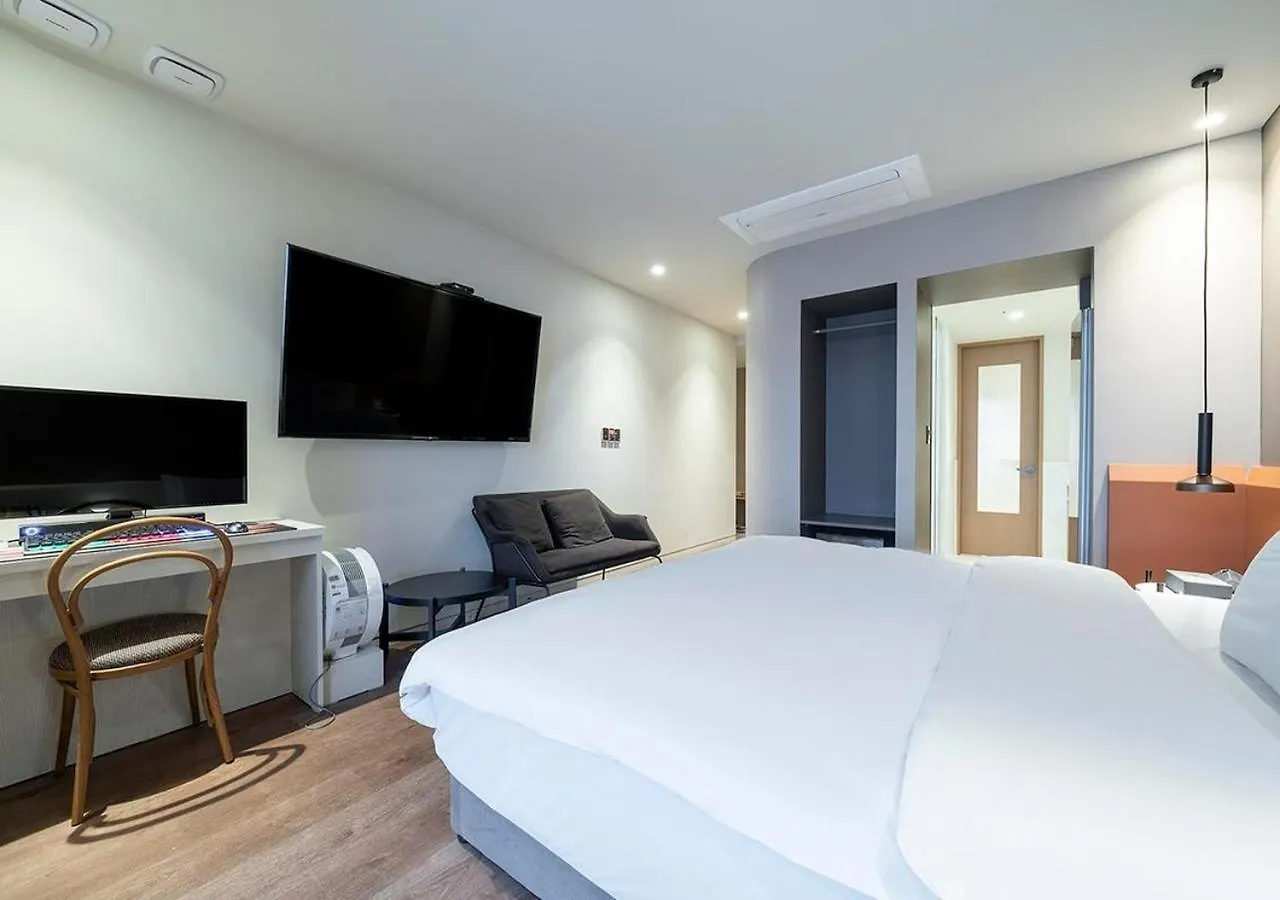 Incheon H Avenue Soraepogu Hotel